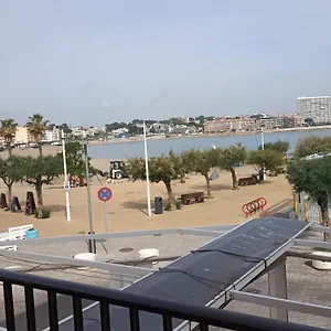 El Balcon De Riells Apartamento