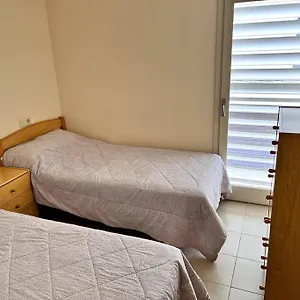 Piso Con Parking En El Centro A 2 Minutos De La Playa Apartamento