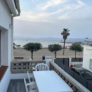 En La Playa. Free Parking. Free Wifi Apartamento